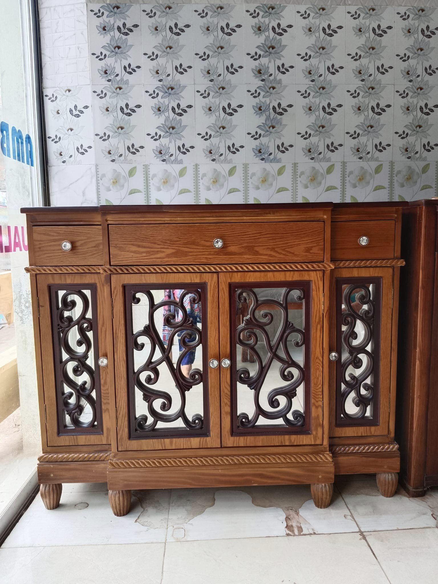 product-back